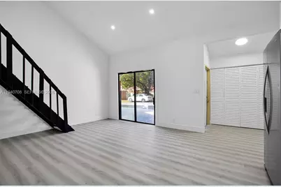 2430 NW 55th Ter, Lauderhill, FL 33313 - Photo 9