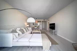 1900 Sunset Harbour Dr, Miami Beach, FL 33139 - Photo 9