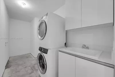 18975 Collins Ave #302, Sunny Isles Beach, FL 33160 - Photo 37