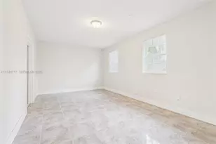 781 NW 183rd Dr, Miami Gardens, FL 33169 - Photo 15