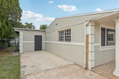 781 NW 183rd Dr, Miami Gardens, FL 33169 - Photo 49