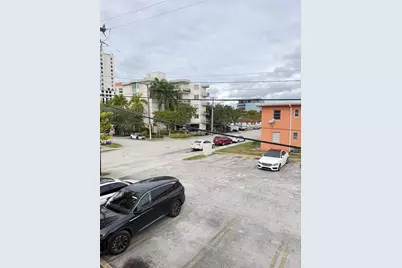 3671 SW 10th St #9B, Miami, FL 33135 - Photo 13