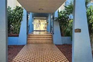 5050 NW 7th St, Miami, FL 33126 - Photo 11