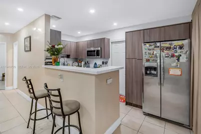 4441 SW 33rd Dr, West Park, FL 33023 - Photo 5