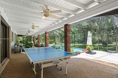 12365 SW 60th Ct, Pinecrest, FL 33156 - Photo 23