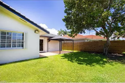 7940 SW 163rd Pl, Miami, FL 33193 - Photo 3