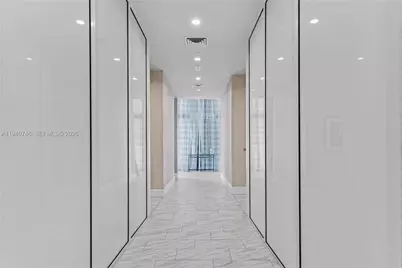 50 Biscayne Blvd #3601, Miami, FL 33132 - Photo 49