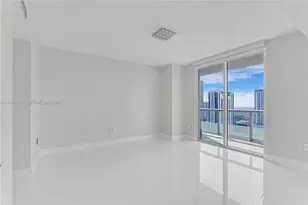 50 Biscayne Blvd, Miami, FL 33132 - Photo 31