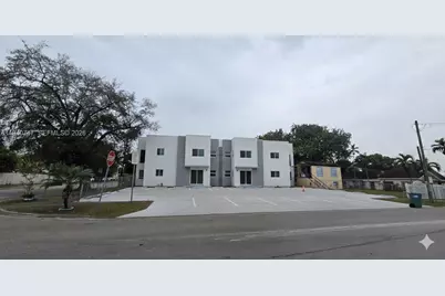 3108 NW 29th St, Miami, FL 33142 - Photo 5