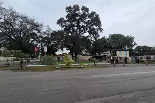 3108 NW 29th St, Miami, FL 33142 - Photo 21