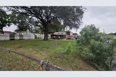 3108 NW 29th St, Miami, FL 33142 - Photo 15