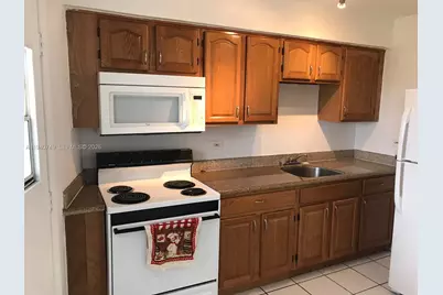 1610 NW N River Dr #305, Miami, FL 33125 - Photo 3