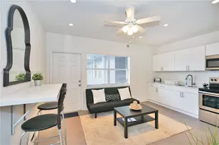 60 NW 76th St, Miami, FL 33150 - Photo 11