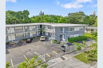 60 NW 76th St #16, Miami, FL 33150 - Photo 25