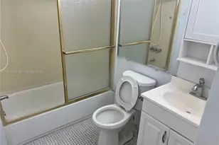 1880 NW 28th St, Miami, FL 33142 - Photo 7