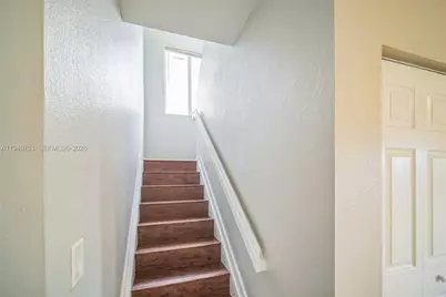 3223 SE 2nd Dr, Homestead, FL 33033 - Photo 11