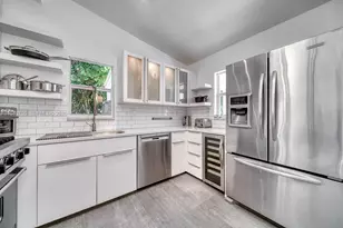 4000 Kumquat Ave, Miami, FL 33133 - Photo 19