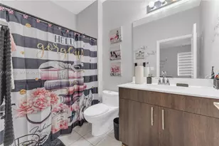 4040 NW 11th St, Lauderhill, FL 33313 - Photo 15