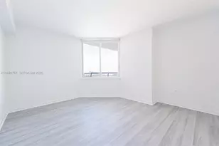 335 S Biscayne Blvd, Miami, FL 33131 - Photo 17