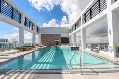 151 SE 1st St #611, Miami, FL 33131 - Photo 1