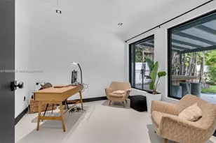 9015 NE 10th Ave, Miami, FL 33138 - Photo 23