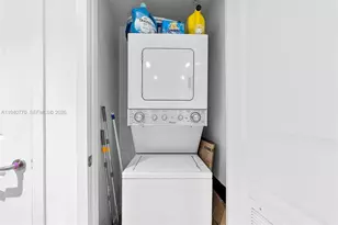 1600 NE 1st Ave, Miami, FL 33132 - Photo 31