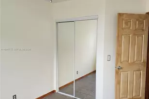 9537 NW 42nd St, Sunrise, FL 33351 - Photo 17