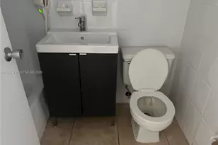 6345 Collins Ave, Miami Beach, FL 33141 - Photo 9