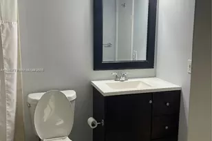 4805 NW 7th St, Miami, FL 33126 - Photo 11