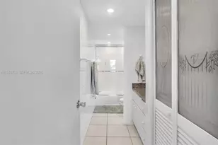 5005 Collins Ave, Miami Beach, FL 33140 - Photo 5