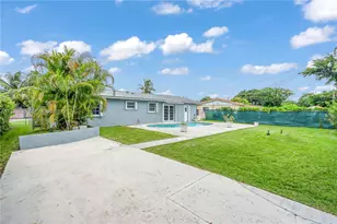 5725 SW 107th Pl, Miami, FL 33173 - Photo 5