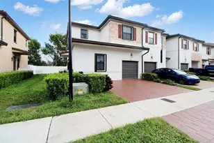 10137 W 32nd Ln, Hialeah, FL 33018 - Photo 37