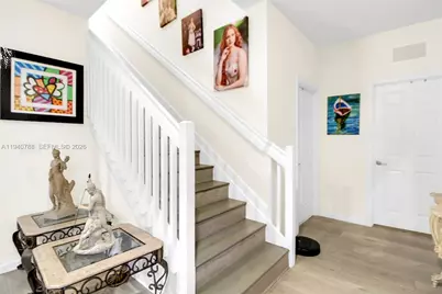 10137 W 32nd Ln, Hialeah, FL 33018 - Photo 15