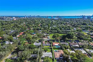 11339 NE 8th Ct, Biscayne Park, FL 33161 - Photo 5