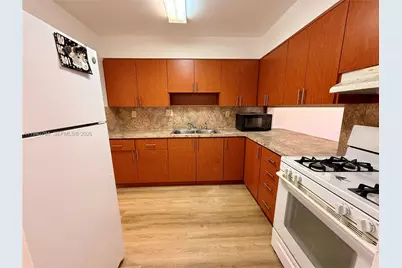 617 NW 10th St, Miami, FL 33136 - Photo 29