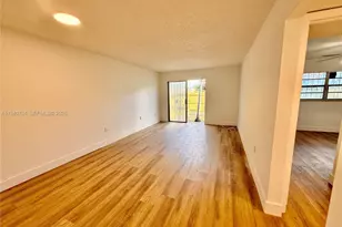 617 NW 10th St, Miami, FL 33136 - Photo 7