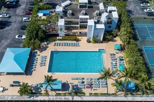 800 Parkview Dr, Hallandale Beach, FL 33009 - Photo 33