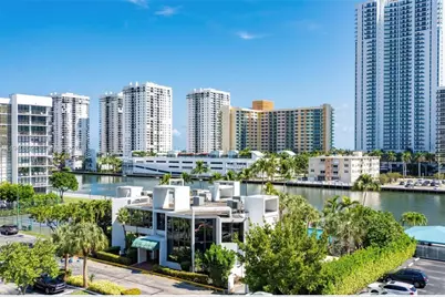 800 Parkview Dr #303, Hallandale Beach, FL 33009 - Photo 31