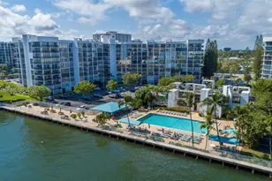 800 Parkview Dr, Hallandale Beach, FL 33009 - Photo 33