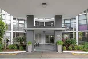 800 Parkview Dr, Hallandale Beach, FL 33009 - Photo 25