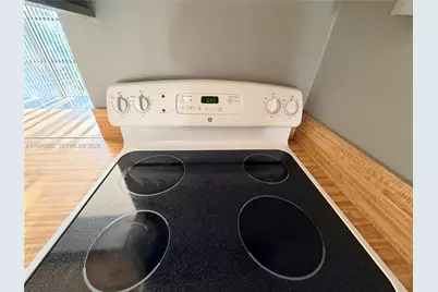 800 Parkview Dr #303, Hallandale Beach, FL 33009 - Photo 15