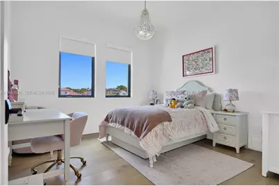 5635 Brookfield Cir W, Hollywood, FL 33312 - Photo 23