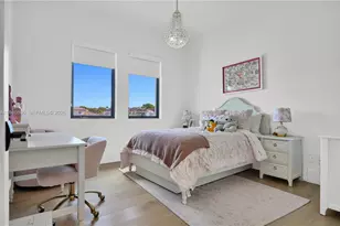 5635 Brookfield Cir W, Hollywood, FL 33312 - Photo 23