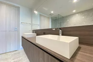 [Address not provided], Miami, FL 33131 - Photo 7