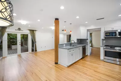 648 Sevilla Ave #0, Coral Gables, FL 33134 - Photo 7