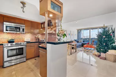 1800 Sunset Harbour Dr #1710, Miami Beach, FL 33139 - Photo 13