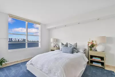 1800 Sunset Harbour Dr #1710, Miami Beach, FL 33139 - Photo 23