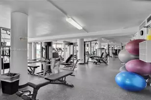 900 Bay Dr, Miami Beach, FL 33141 - Photo 39