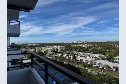 2500 Parkview Dr #1210, Hallandale Beach, FL 33009 - Photo 3