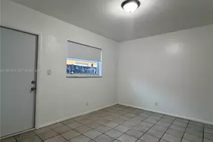 212 NE 41st St, Oakland Park, FL 33334 - Photo 17